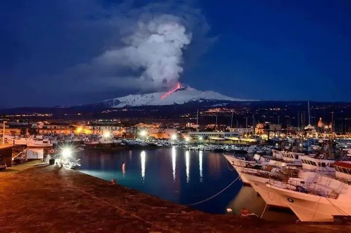 Villa Euthalia Pool And Jacuzzi Etna E Taormina Torre Archirafi 0*,